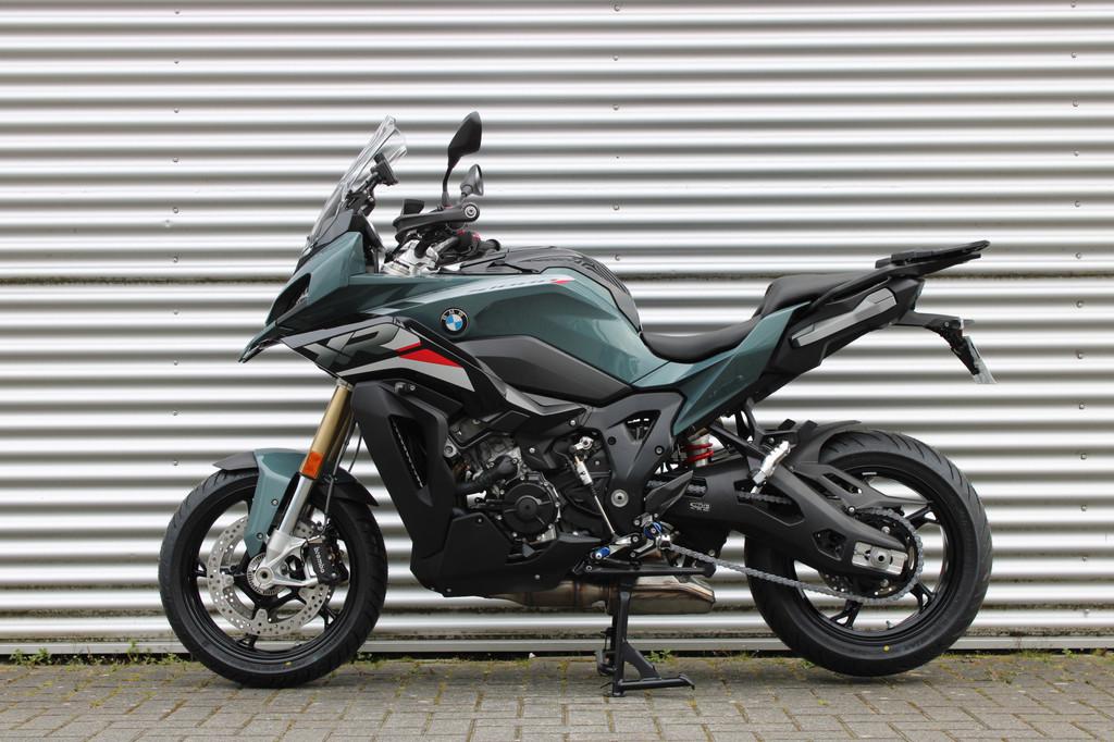 BMW S 1000 XR |M Stijlpakket |Touring & Dynamic pakket, Verkoop.motorrad@oostland-enschede.nl, Handvatverwarming, Spaansland 10
7543BG  ENSCHEDE, NL
