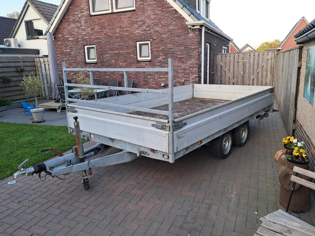 Plateauwagen 3500 kg, Ophalen, Gebruikt
