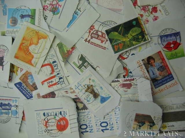 100 x Nederland recent euro waarde op papier / gestempeld, Postzegels en Munten, Postzegels | Nederland, Ophalen of Verzenden