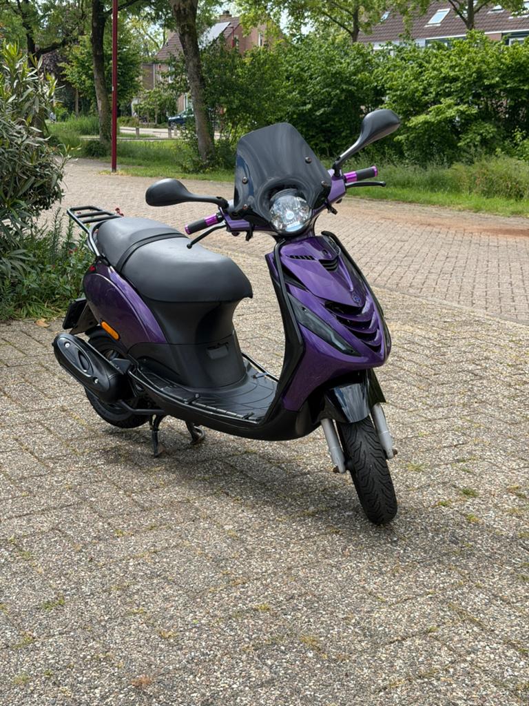 Zip Sp 4t brom full option, Maximaal 45 km/u, Zip, Ophalen of Verzenden, Zo goed als nieuw