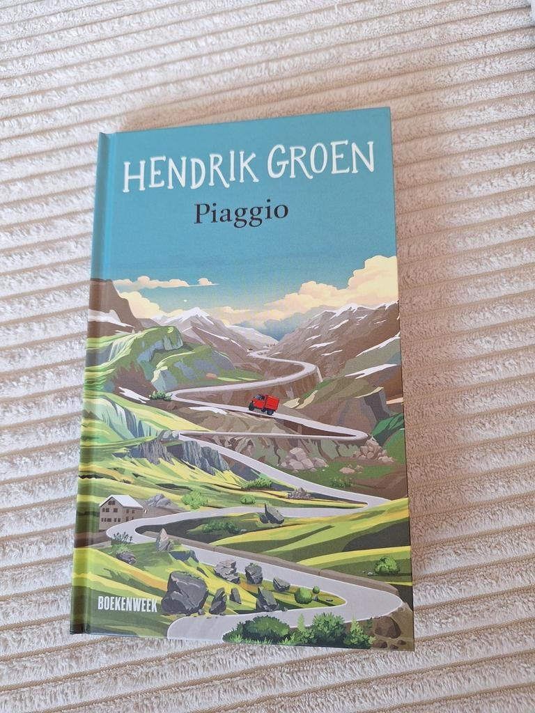 Boek: Piaggio - Hendrik Groen (boekenweek), Ophalen of Verzenden, Zo goed als nieuw