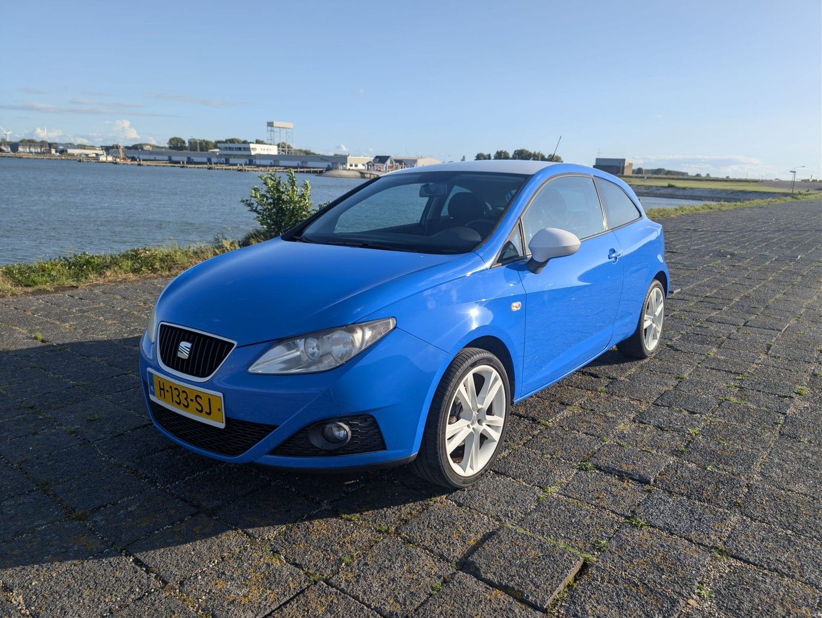 Seat Ibiza 1.4 63KW 3-DRS 2008 2009 Blauw, Auto's, Voorwielaandrijving, 40 €/maand, 4 cilinders, Blauw