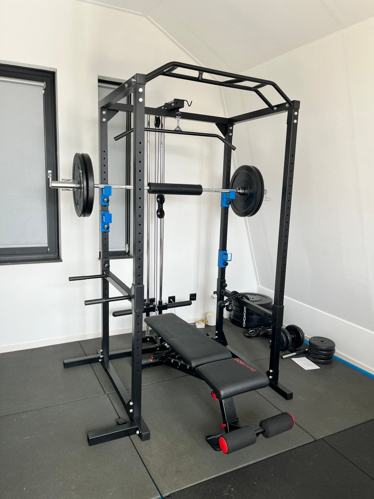 Complete home gym; krachtstation, bar, plates & accessoires, Ophalen, Zo goed als nieuw, Overige typen