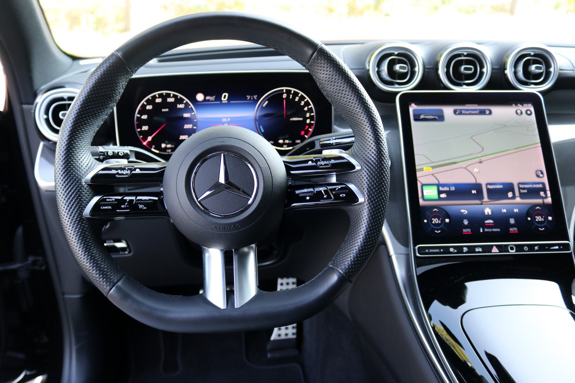 Mercedes-Benz GLC 300e 4MATIC AMG Line Pano Airmatic Achtera, Automaat, Gebruikt, Zwart, Zwart
