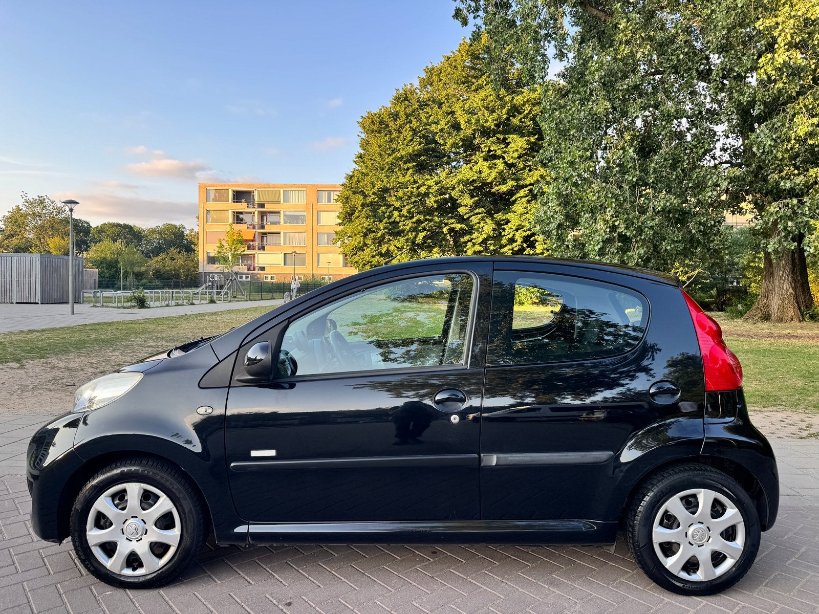 Peugeot 107 | 1.0 | 5 DEURS | 2011 | AİRCO | E-RAMEN  |NAP|, Auto's, Voorwielaandrijving, 4 stoelen, Origineel Nederlands, Handgeschakeld