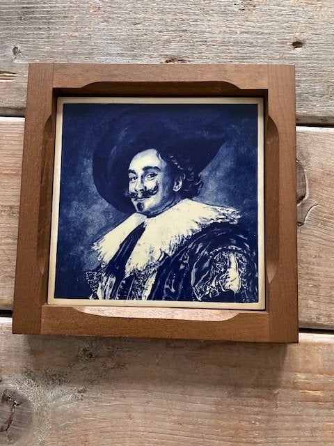 Vintage ingelijste tegel Frans Hals Lachende Cavalier. Blauw, Ophalen