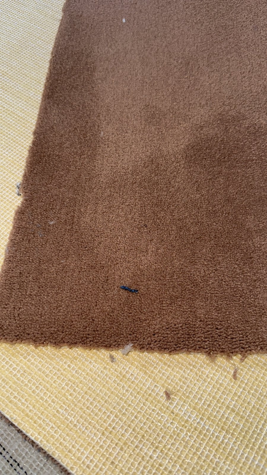‼️coupon bruin Desso tapijt 1,05x2,50m restanten Novilon‼️, Huis en Inrichting, Ophalen, Bruin, Nieuw, Minder dan 10 m²