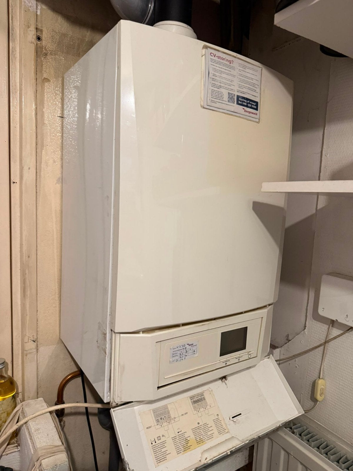 Remeha Calenta 40c HR Combiketel
7,9 - 35,9 kW CW5, Ophalen, Gebruikt, 100 liter of meer, Onderdeel