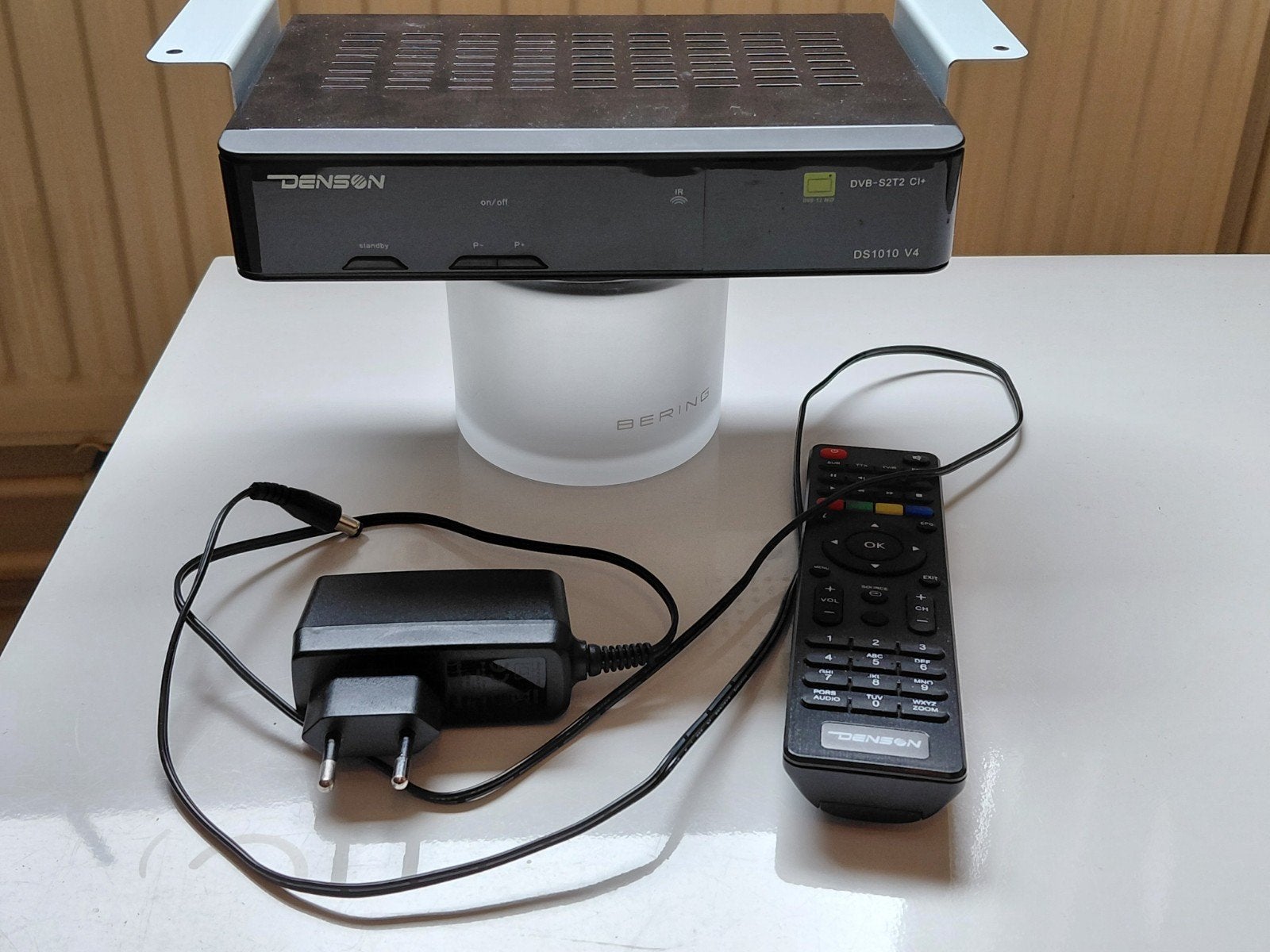 Denson DS1010 V4 satelietontvanger, Ophalen