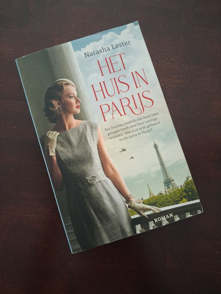 Natasha Lester - het huis in Parijs, Ophalen of Verzenden, Zo goed als nieuw