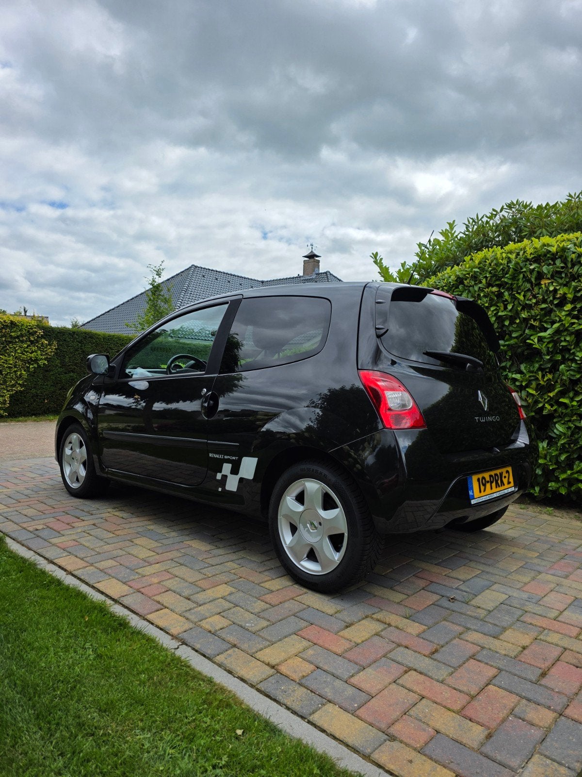 Renault Twingo 1.2 16v| Nette wagen | Airco| LM | Cruise|, 839 kg, Zwart, 4 cilinders, 4 stoelen
