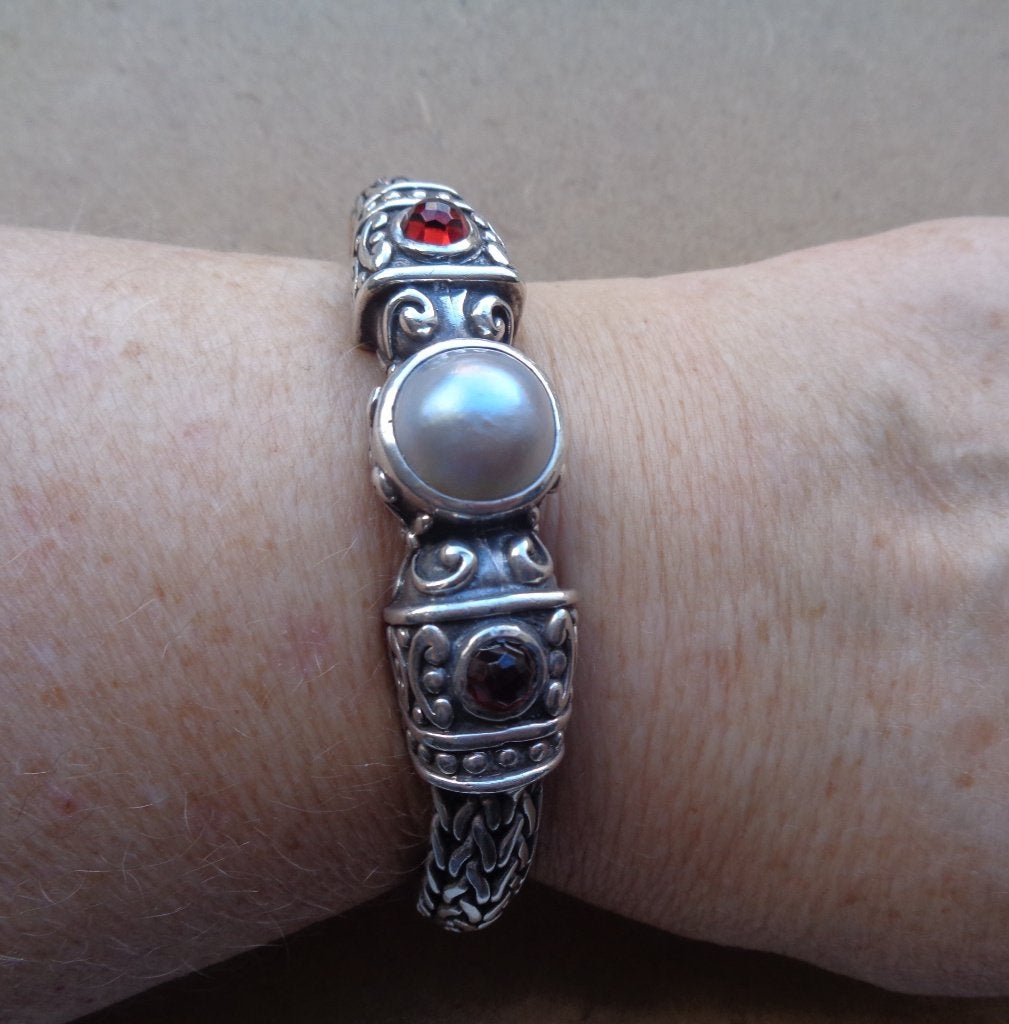 zilveren Balinese armband met parel en granaat [036], Verzenden, Zo goed als nieuw, Met edelsteen, Zilver