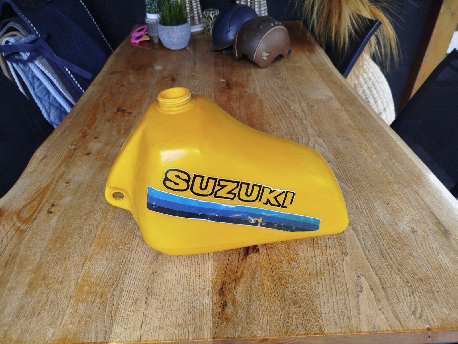 suzuki rm 465 / 500 tank in nette staat, Motoren, Ophalen of Verzenden