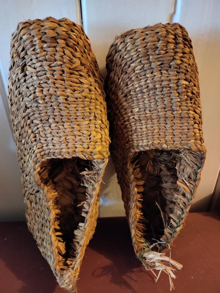 Antieke schoenen uit Afrika, Antiek en Kunst, Ophalen of Verzenden
