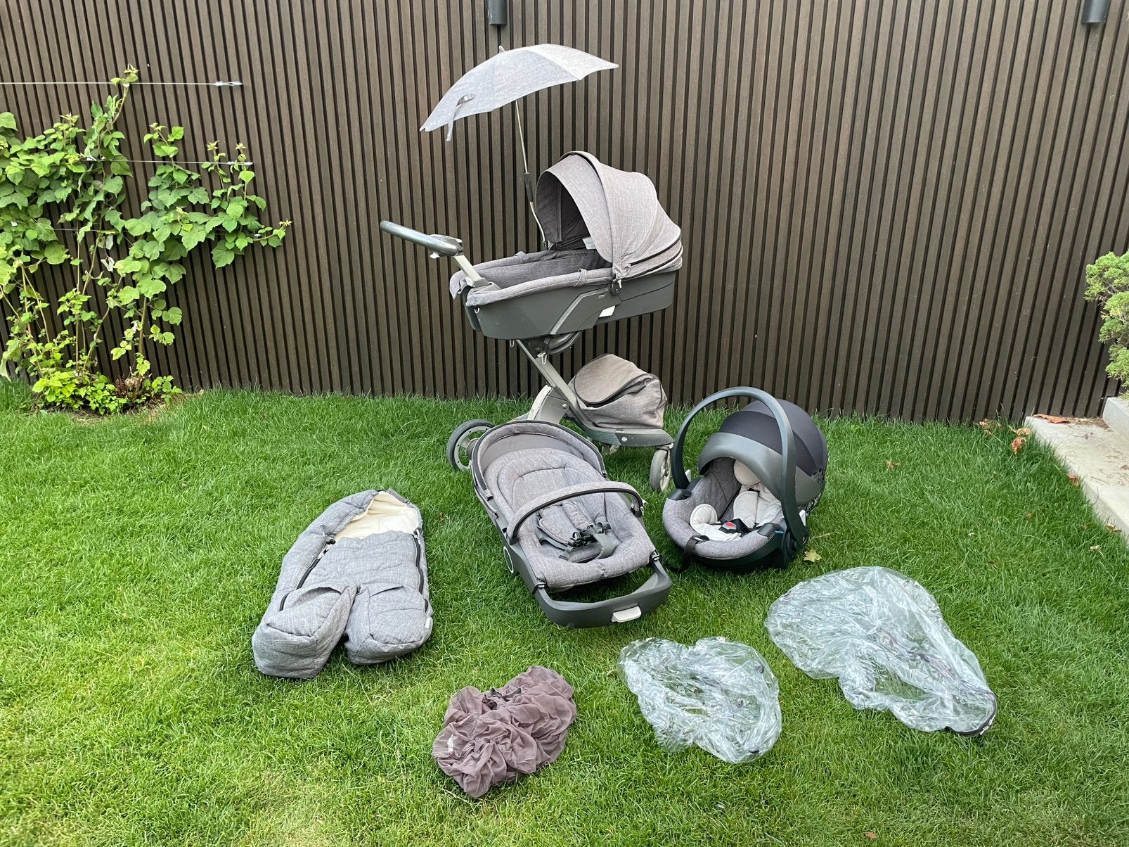 Stokke kinderwagen complete set met maxicosi van baby tot 4+, Gebruikt, Verstelbare duwstang, Ophalen, Kinderwagen