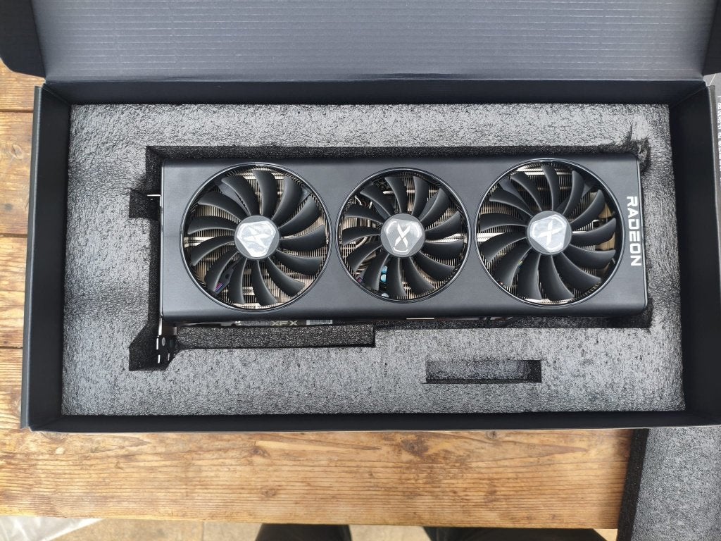 Radeon rx6800 in doos, Computers en Software, Videokaarten, Ophalen, AMD, GDDR6, PCI-Express 4
