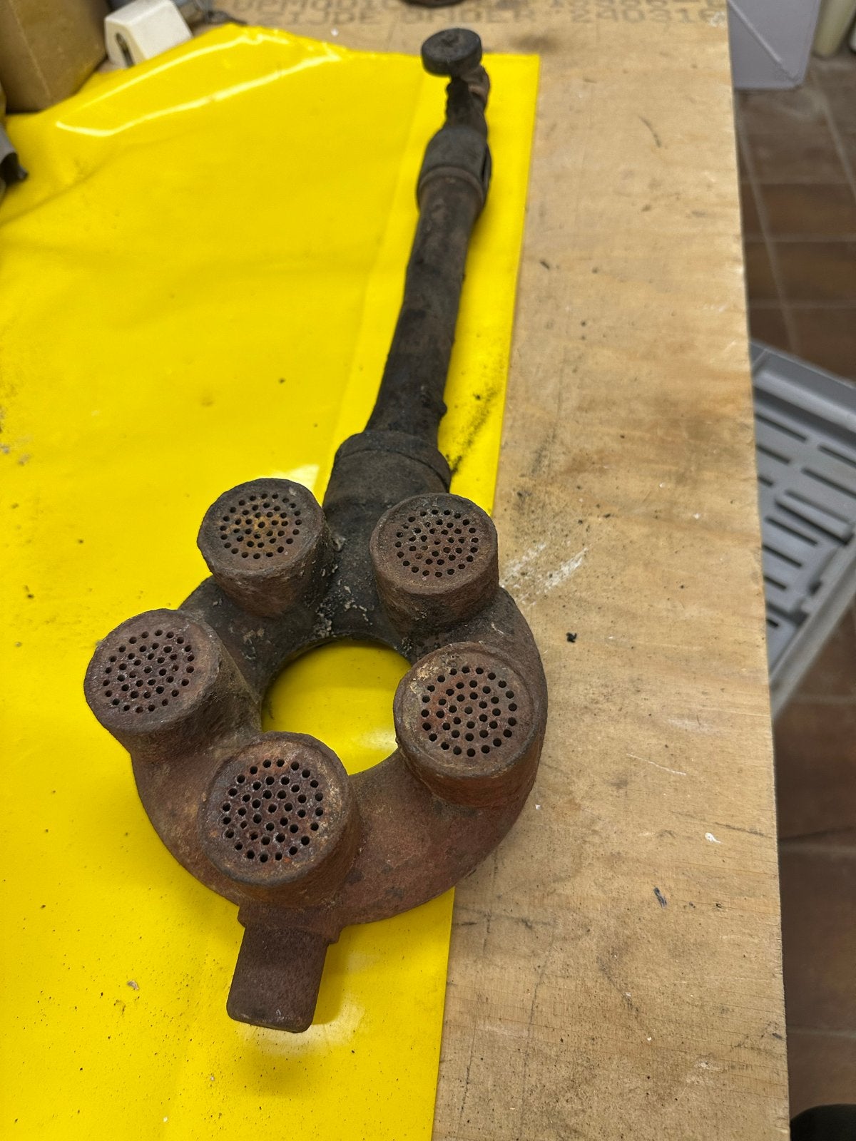 Oude gietijzeren gasbrander met 6 koppen, Ophalen of Verzenden