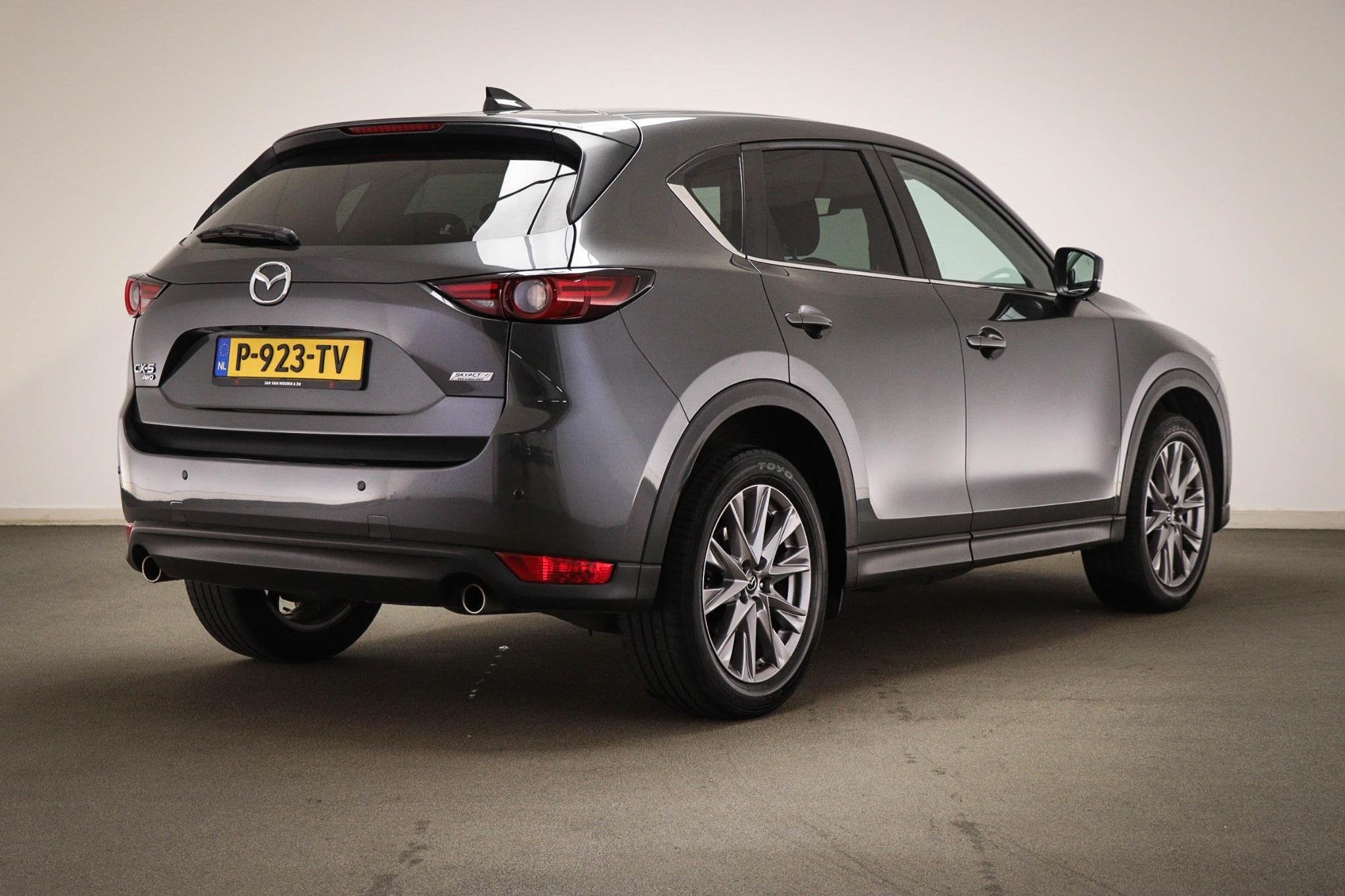 Foto 2 van Mazda CX-5 2.5 4WD SkyActiv-G 194 | TREKHAAK | DAB | APPLE |