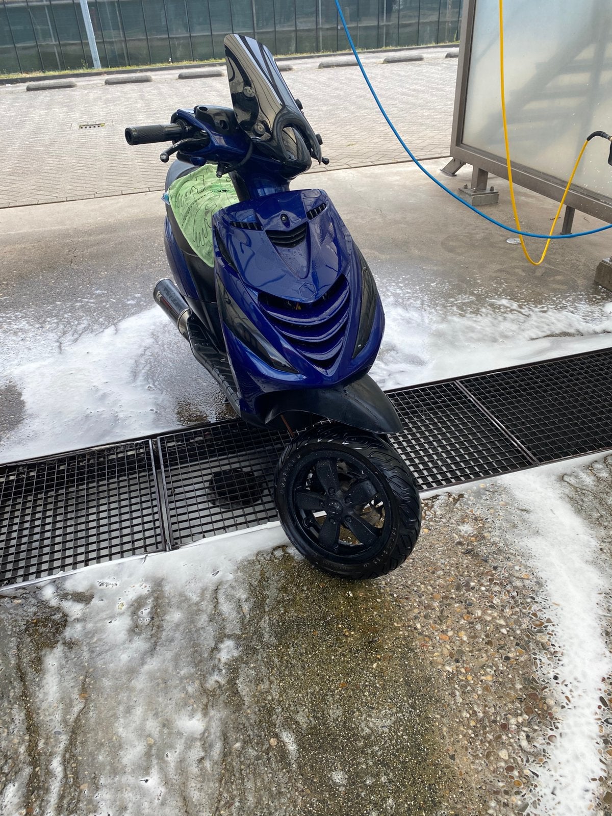 Zip 80cc sp vork brom, Fietsen en Brommers, Scooters | Piaggio, Ophalen, Maximaal 45 km/u, Zip, Zo goed als nieuw