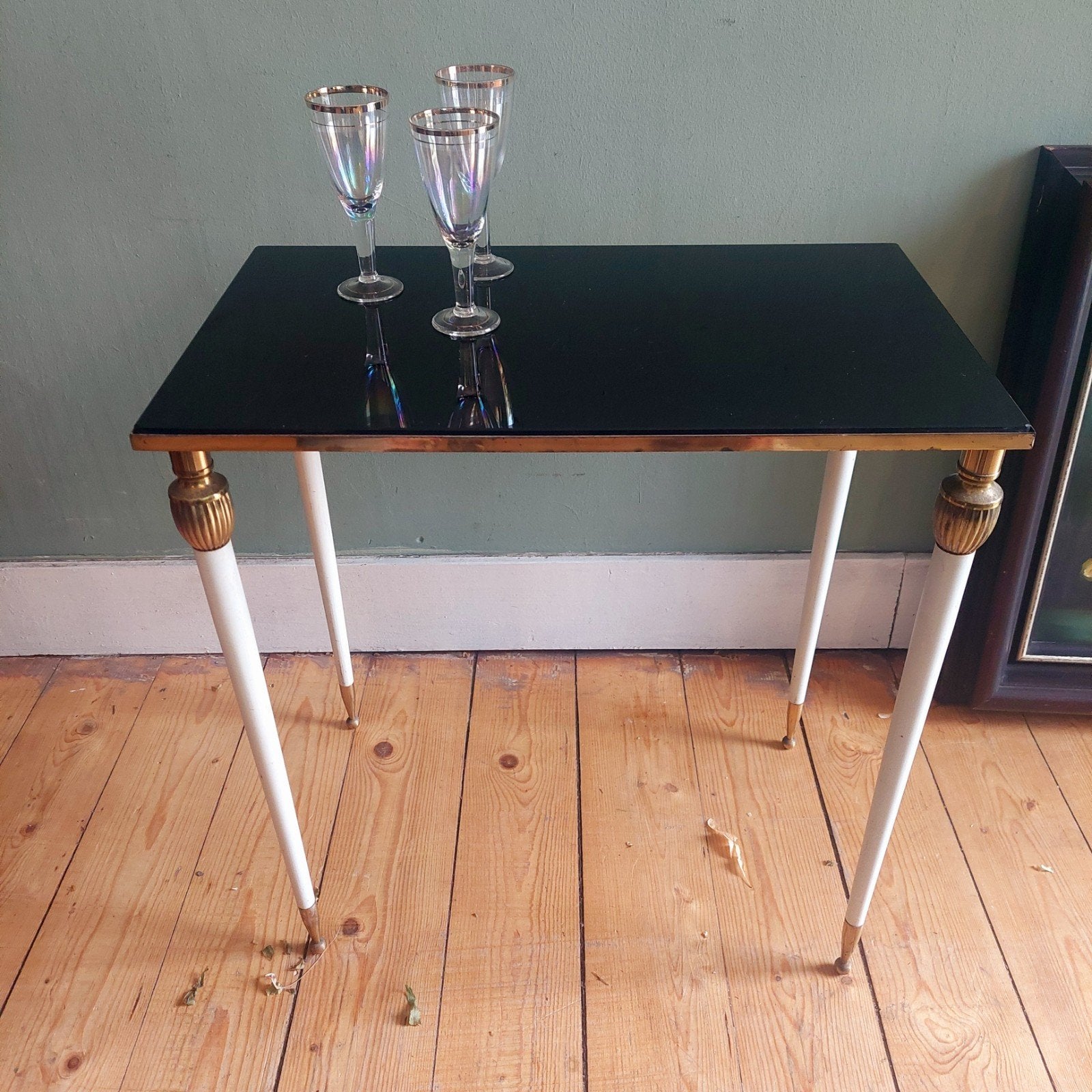 Lucky Vintage Hollywood Regency bijzettafeltje, Ophalen