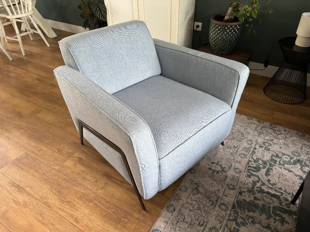 Fauteuil licht blauwgrijs, Ophalen, Gebruikt, 75 tot 100 cm, Metaal