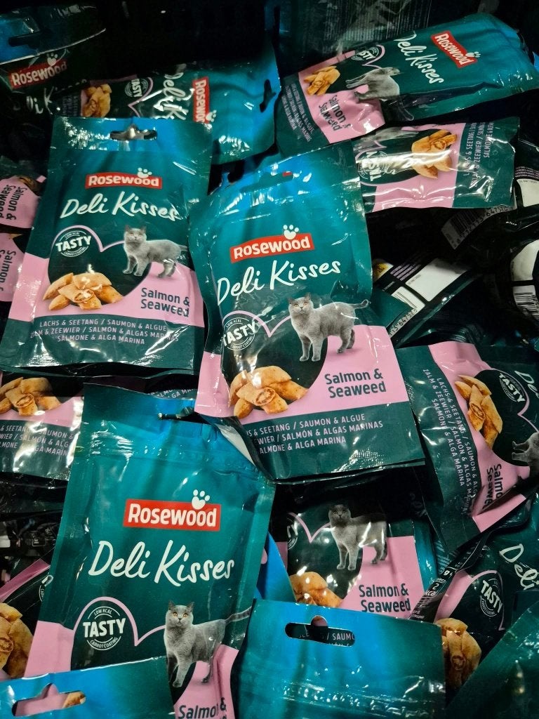 Partij kattensnacks Rosewood salmon zalm kattensnoepjes 500s, Ophalen of Verzenden, Kat