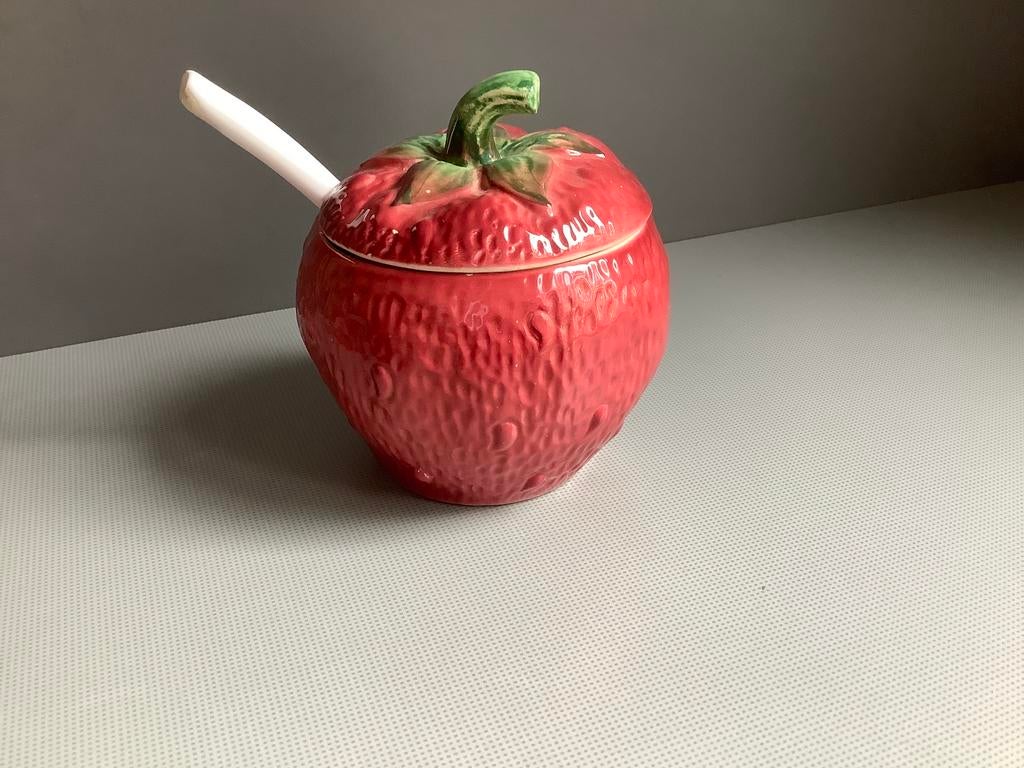 Grote jam- enz aardbeien pot + lepel Made in Western Germany, Antiek en Kunst, Curiosa en Brocante, Ophalen of Verzenden