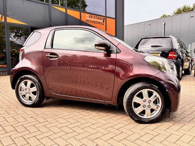 Toyota IQ 1.0 VVTi Aspiration/leder/stoelverw/lm velgen/zeer, Auto's, Toyota, Gebruikt, Overige kleuren, 4 stoelen, Handgeschakeld