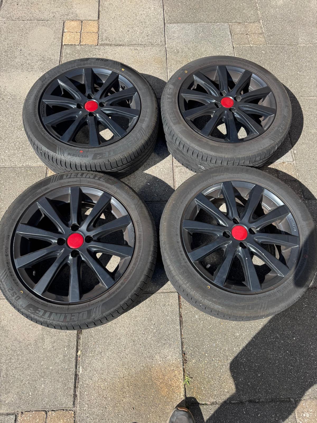 Mooie set velgen met nieuwe banden, Auto-onderdelen, Ophalen, 16 inch, Nieuw, 195 mm