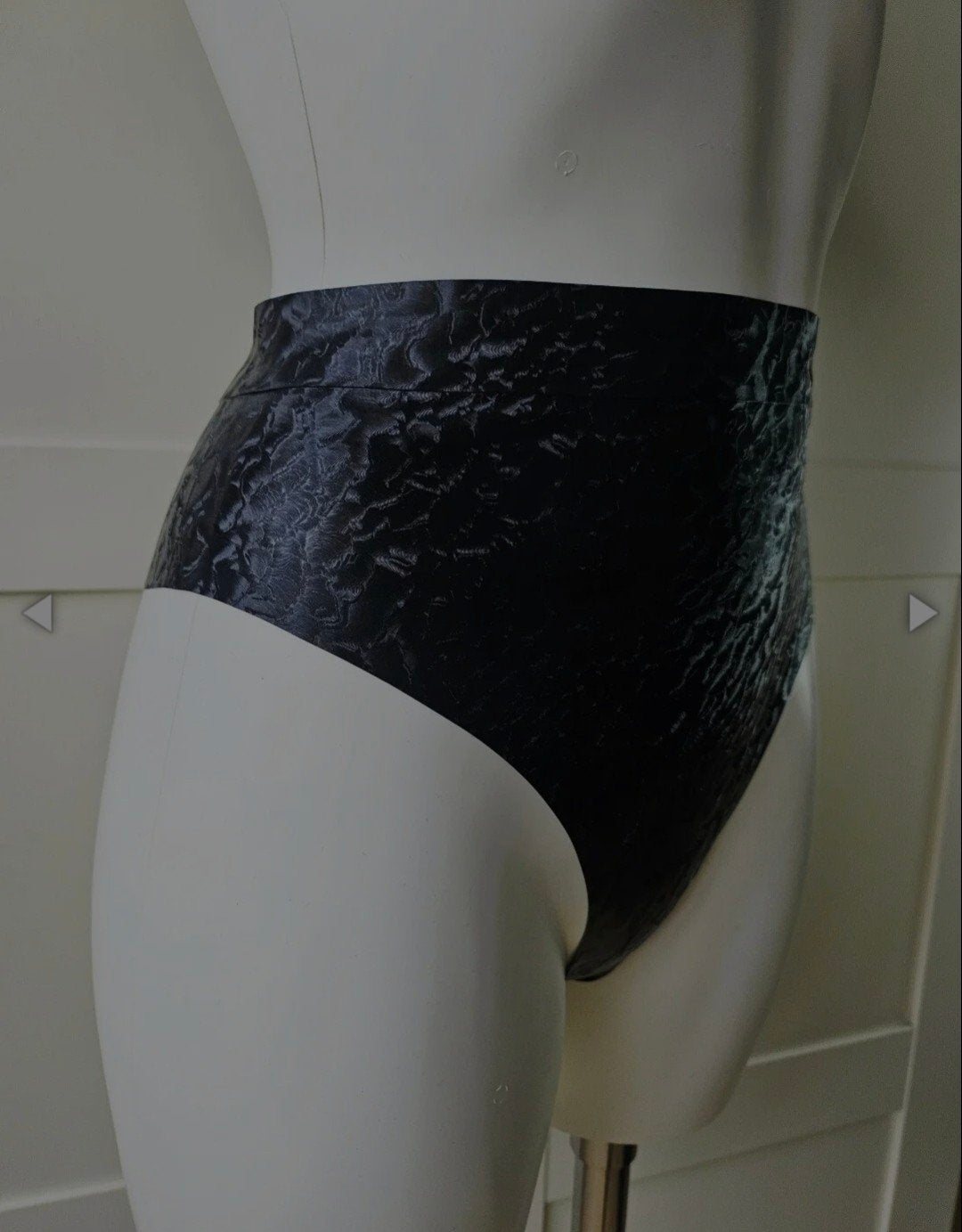 Latex highwaist broekje. S., Kleding | Dames, Verzenden, Zwart, Slip