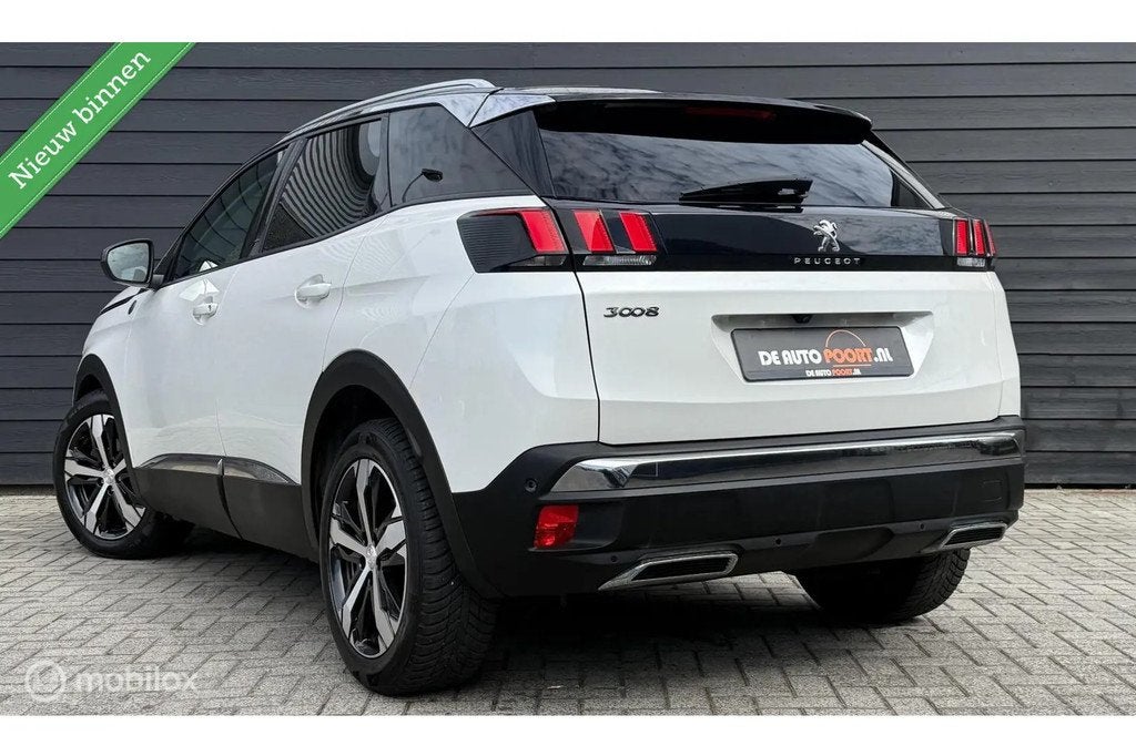Peugeot 3008 1.6 e-THP Crossway Pano.dak/LED/Ca € 16.740,0, Automaat, Gebruikt, 4 cilinders, Wit