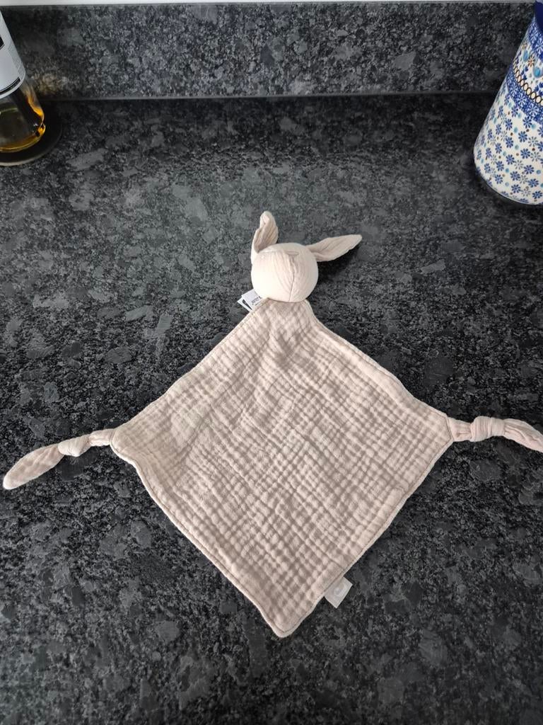Jollein - Knuffeldoekje Konijn Beige/Ecru, Ophalen of Verzenden, Zo goed als nieuw, Konijn