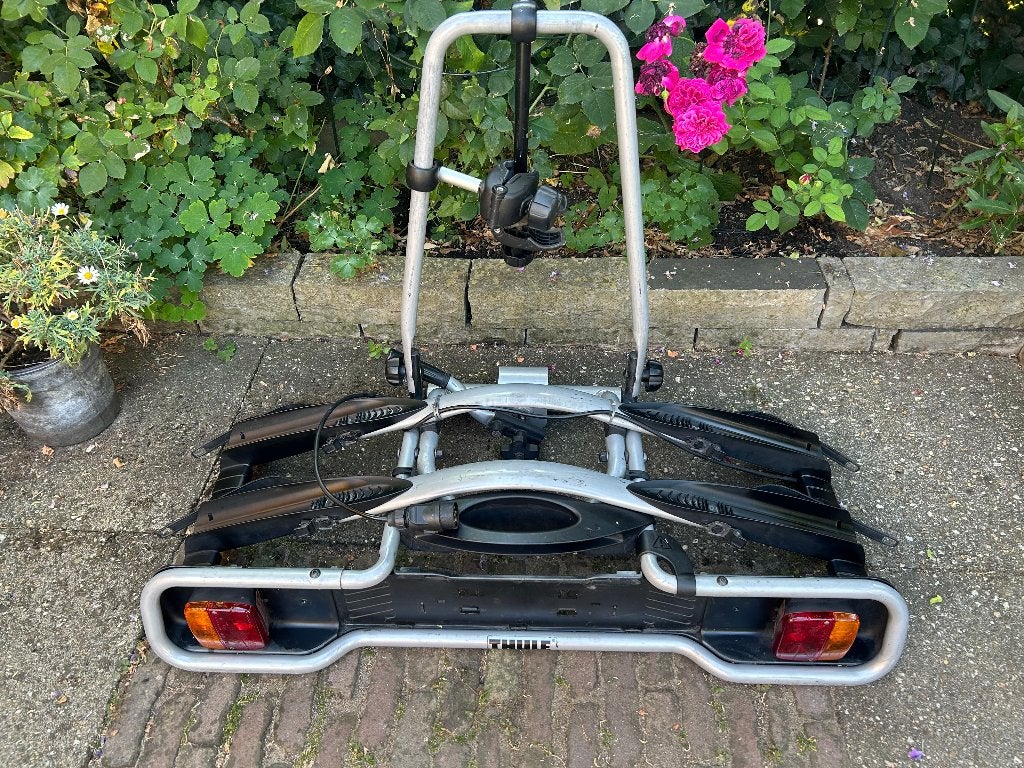 Thule fietsendrager, Ophalen, Gebruikt, Brede banden, 2 fietsen