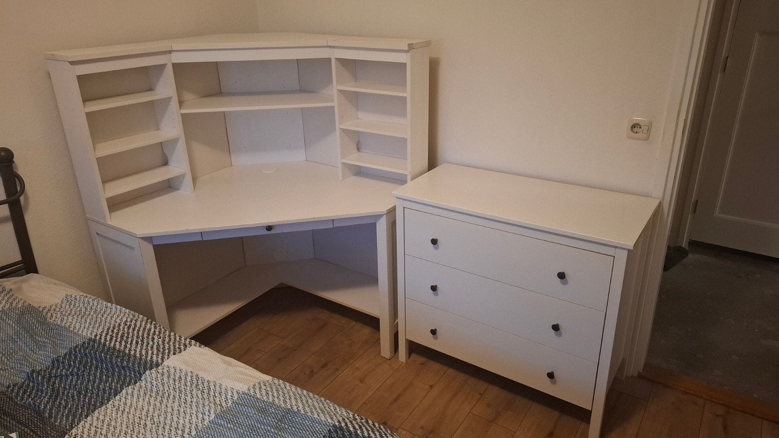 IKEA Hemnes Hoekbureau en Ladenkast - Wit, Ophalen, Gebruikt, Scandinavisch, Hout