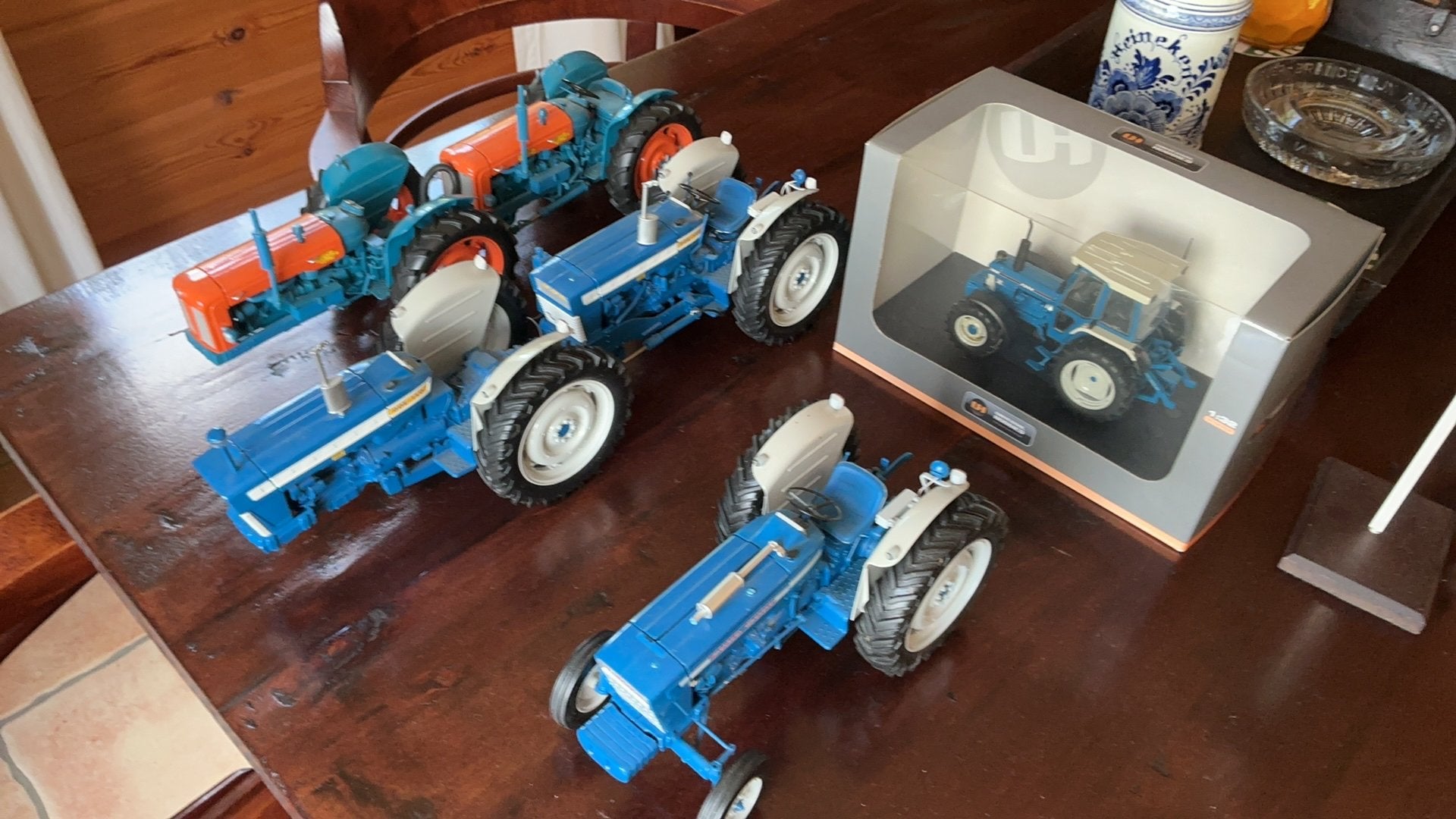 Ford 7810 en Triple Doe en Ford 5000 miniatuur, Ophalen, Zo goed als nieuw