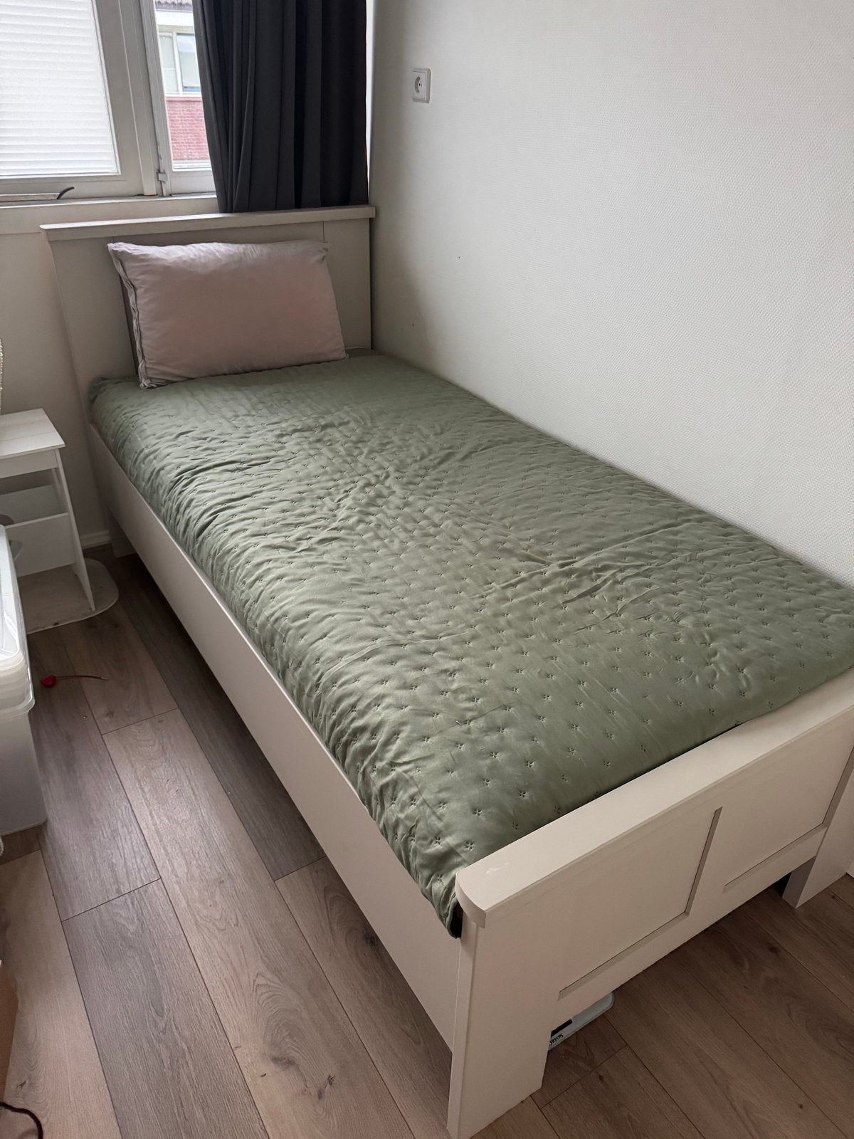 Haco eenpersoonsbed 90x200 met matras, beige/taupe, Gebruikt, 90 cm, Eenpersoons, Beige