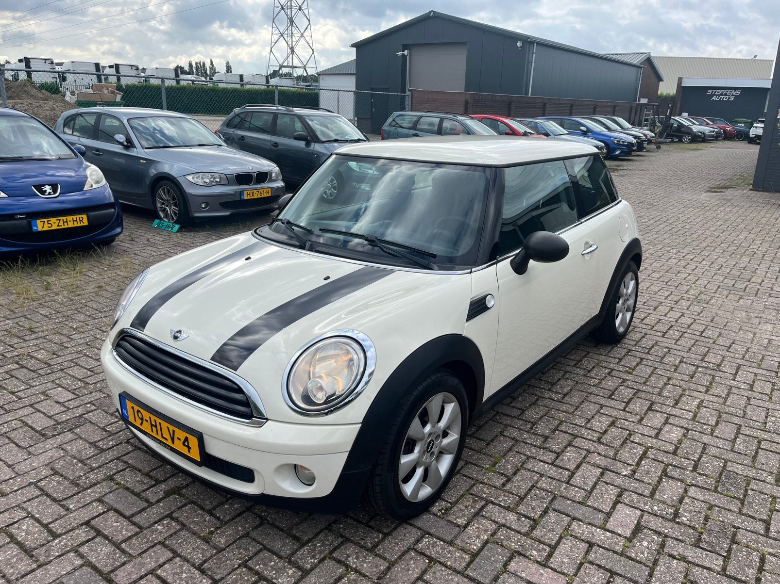 Mini (r56) 1.4 95pk 2009 Wit, Auto's, Mini, Bedrijf, Benzine, B, Hatchback, Handgeschakeld, Origineel Nederlands, Wit, Voorwielaandrijving