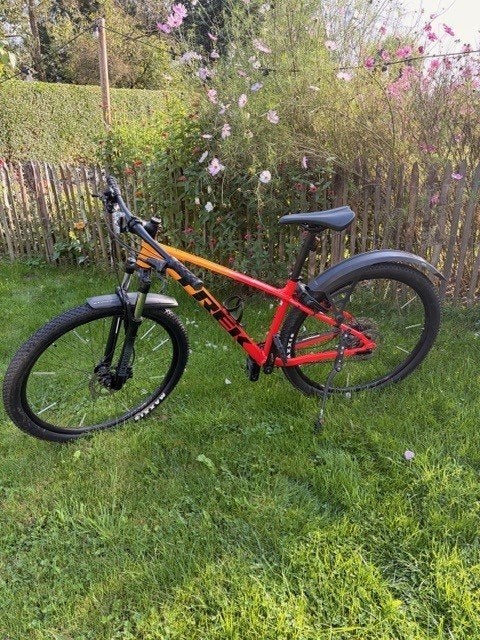 Trek Marlin 7 (2024)– maat M – stoere en veelzijdige MTB, Ophalen, Hardtail, Zo goed als nieuw, Schijfrem