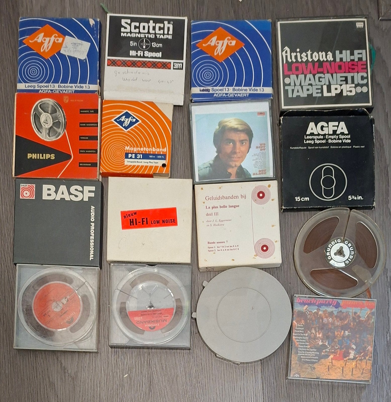16 bandrecorder banden - Diverse maten en merken, Ophalen of Verzenden, Onderdeel, Met banden