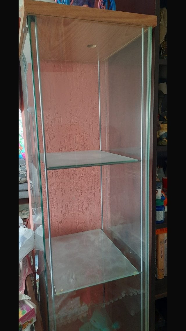 Glazen vitrine kast 30 euro, Ophalen, Gebruikt