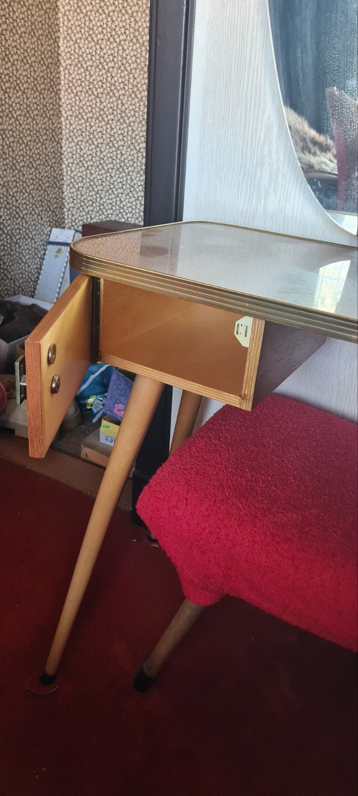 Vintage kaptafel, Ophalen