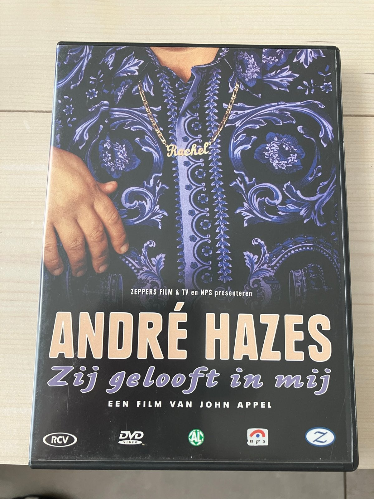 André Hazes - Zij gelooft in mij (DVD), Cd's en Dvd's, Dvd's | Nederlandstalig, Gebruikt, Documentaire, Alle leeftijden, Nederlands