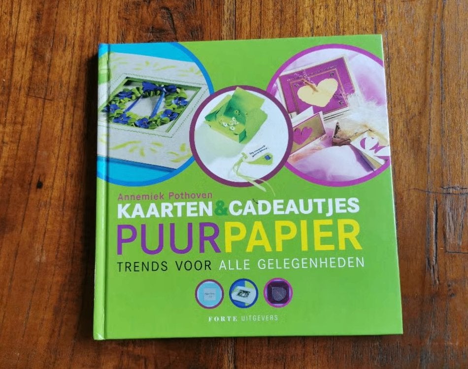 Kaarten & Cadeautjes, Annemiek Pothoven. PuurPapier., Annemiek Pothoven, Ophalen of Verzenden, Zo goed als nieuw, Scrapbooking en Knutselen