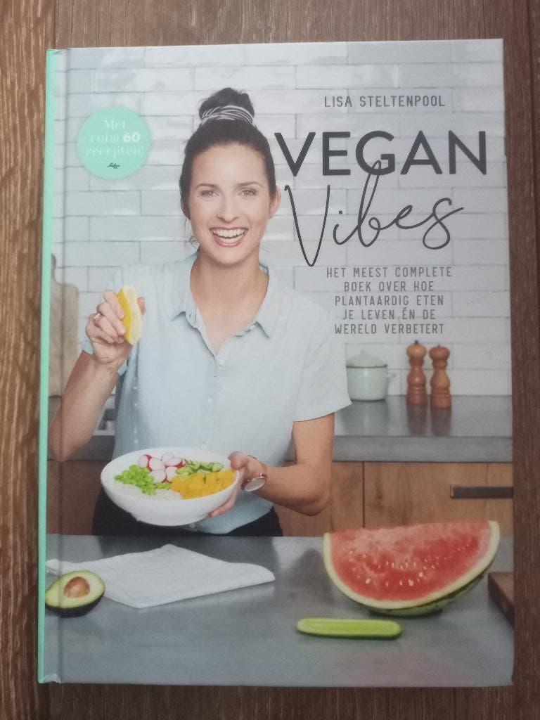 Vegan Vibes, Ophalen of Verzenden, Zo goed als nieuw, Lisa Steltenpool