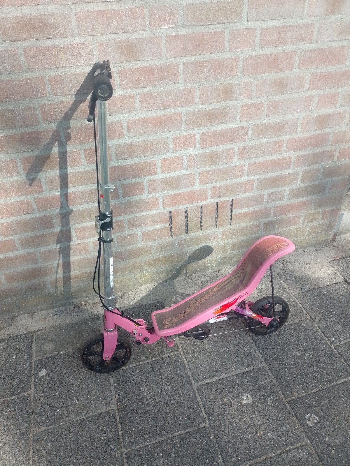 Roze Space Scooter - Gebruikt maar netjes, Fietsen en Brommers, Ophalen, Gebruikt, Gewone step, Space Scooter