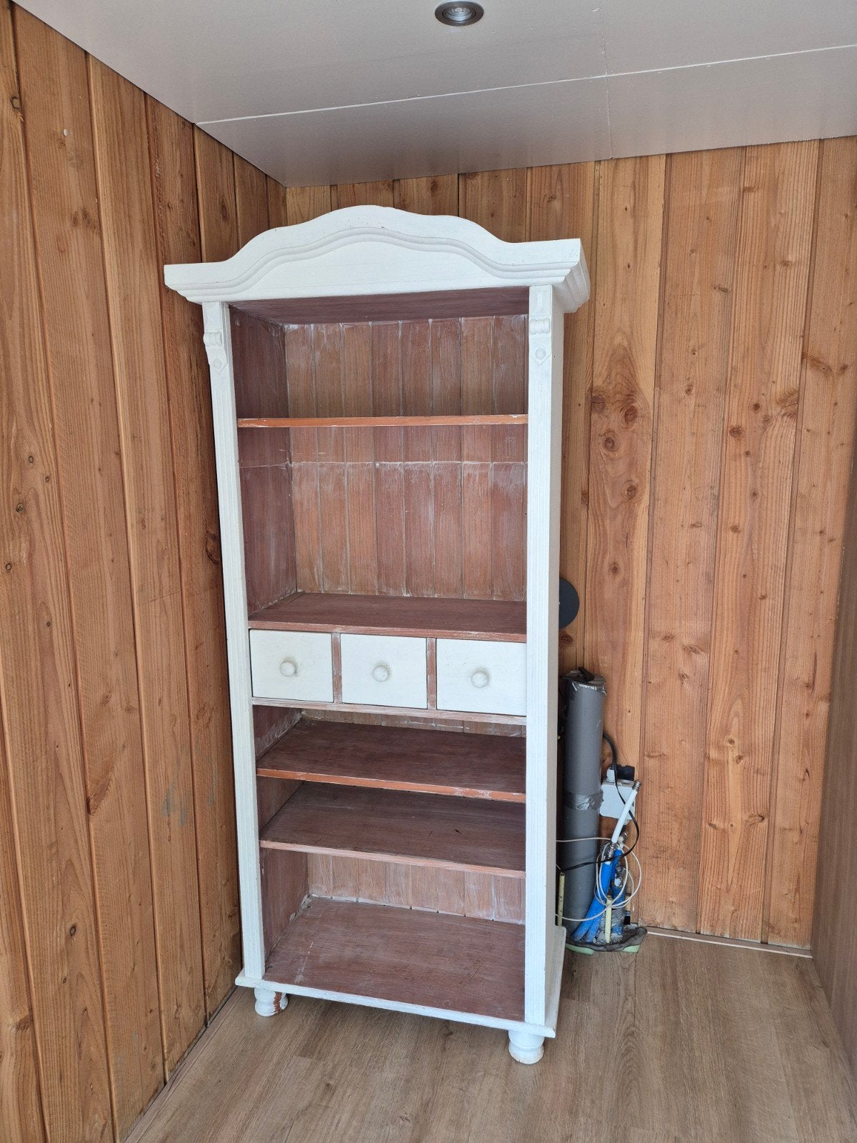 Vintage houten boekenkast met lades en planken, Ophalen, Met plank(en), Gebruikt, Vintage, Klassiek