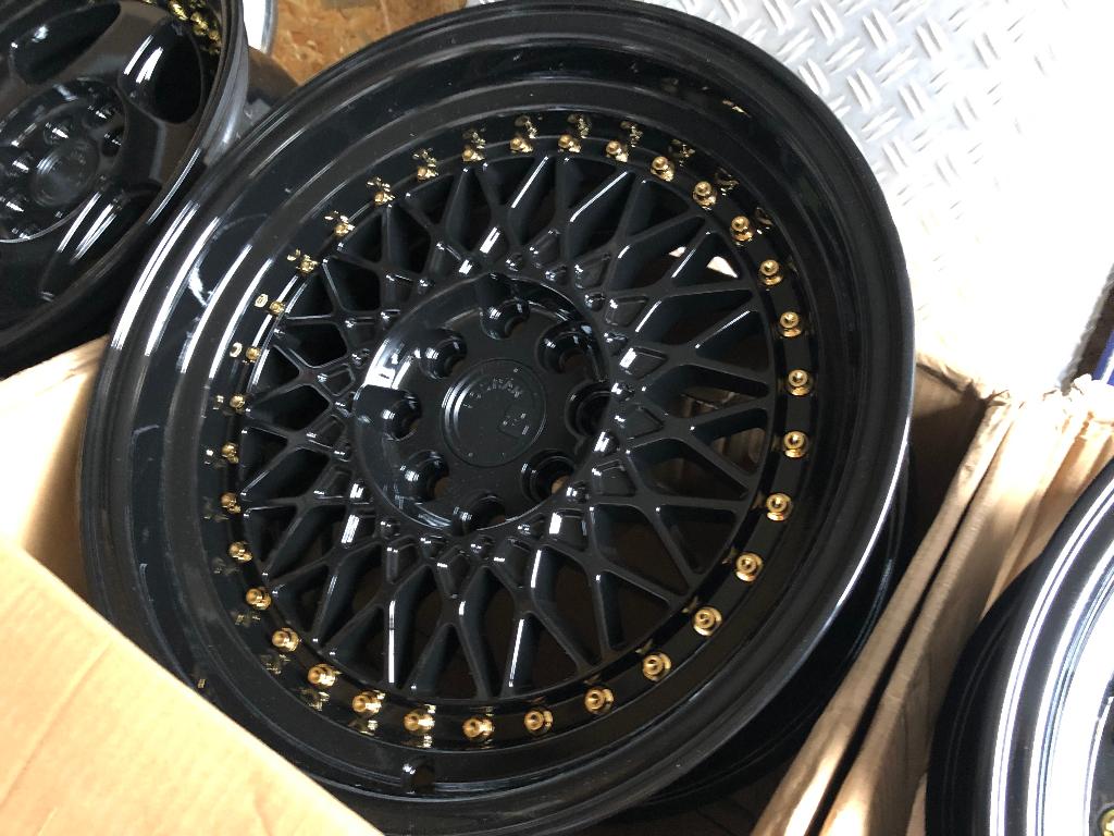 Aodhan AH05 Zwart goud 15 x 8.0J ET20 4x100 4x114.3, Ophalen of Verzenden