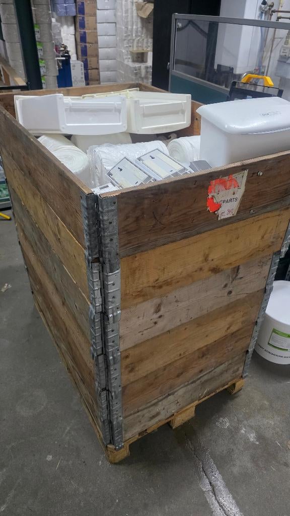 CWS - pallet met sanitair voorzieningen, Ophalen of Verzenden, Gebruikt, Overige typen