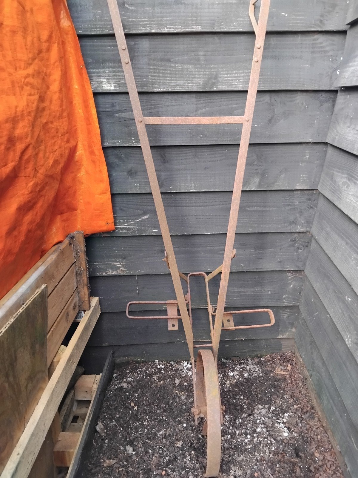 oud boeren gereedschap, Ophalen, 100 tot 250 cm