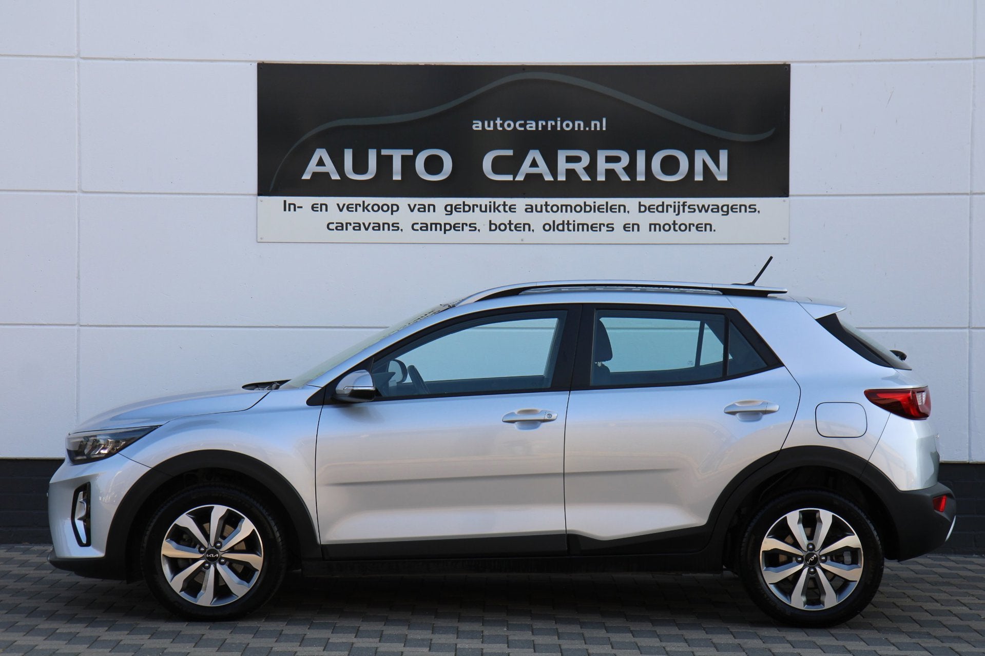 Kia Stonic 1.0 T-GDi MHEV DynamicPlusLine Carplay BTW !, Gebruikt, Origineel Nederlands, Bedrijf, 19 km/l